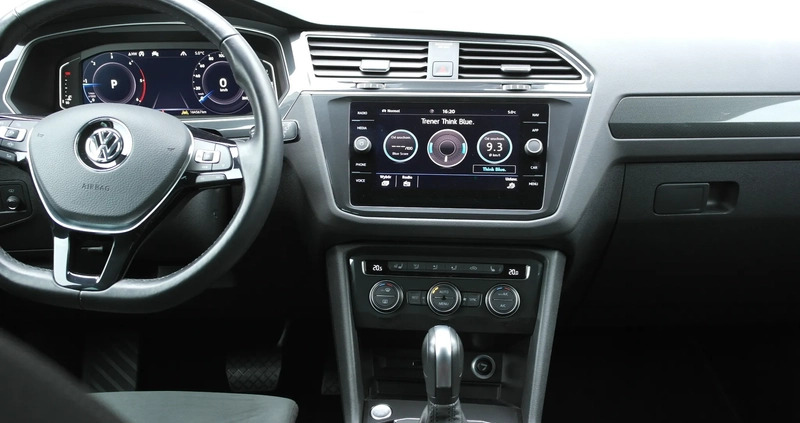 Volkswagen Tiguan cena 97900 przebieg: 164600, rok produkcji 2020 z Góra małe 254